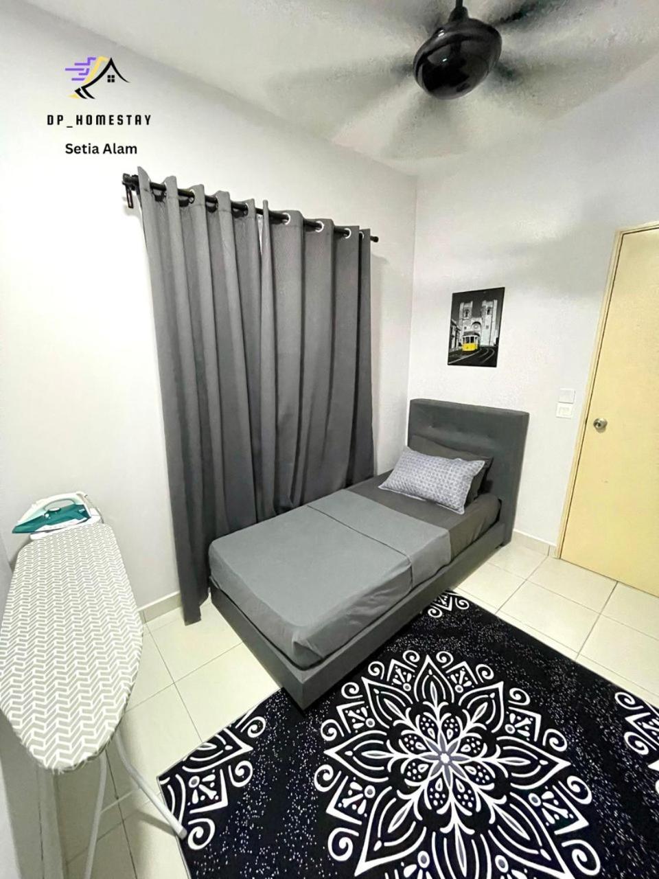 Dp Islamic Homestay Setia Alam Zewnętrze zdjęcie