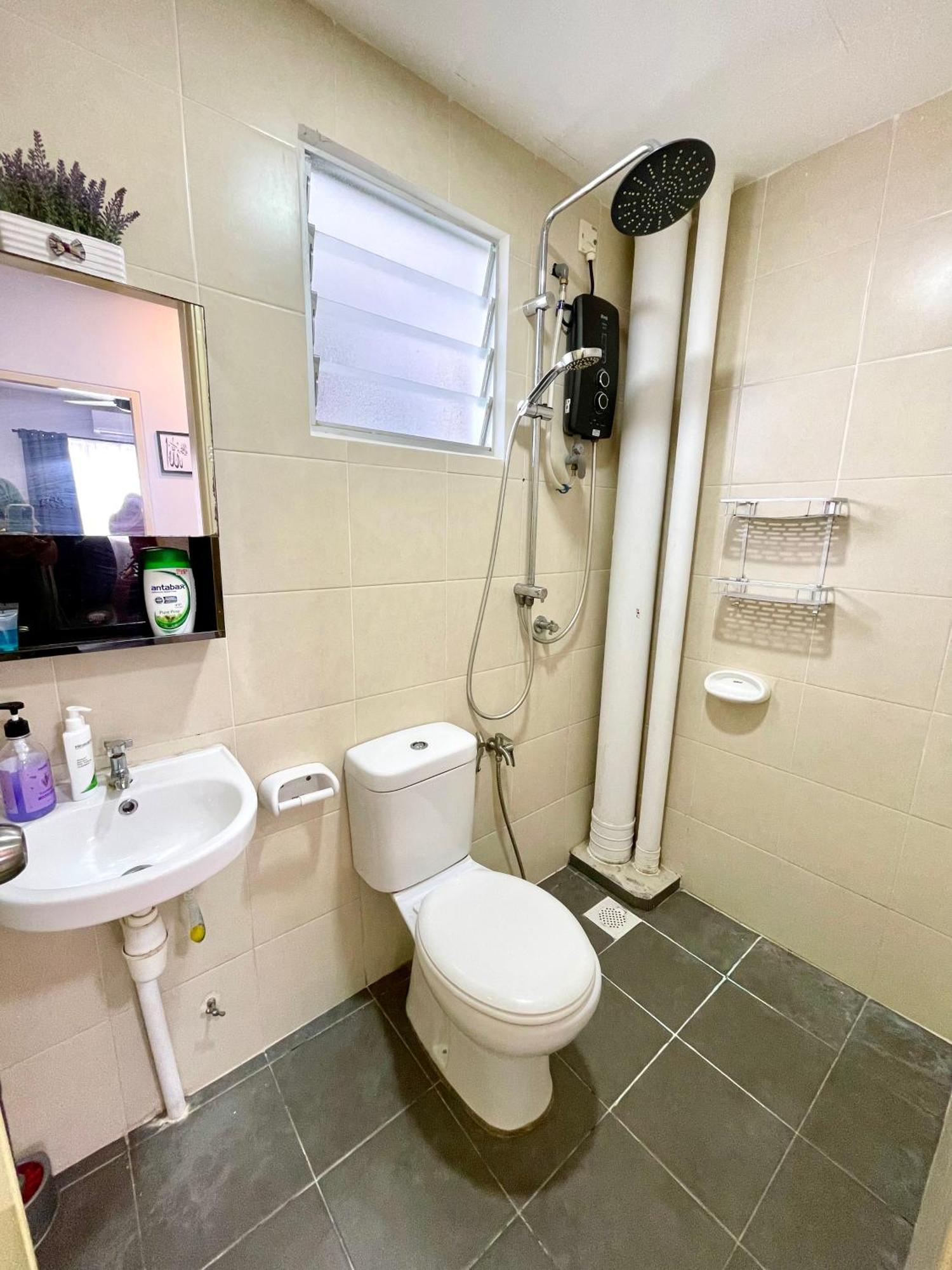 Dp Islamic Homestay Setia Alam Zewnętrze zdjęcie